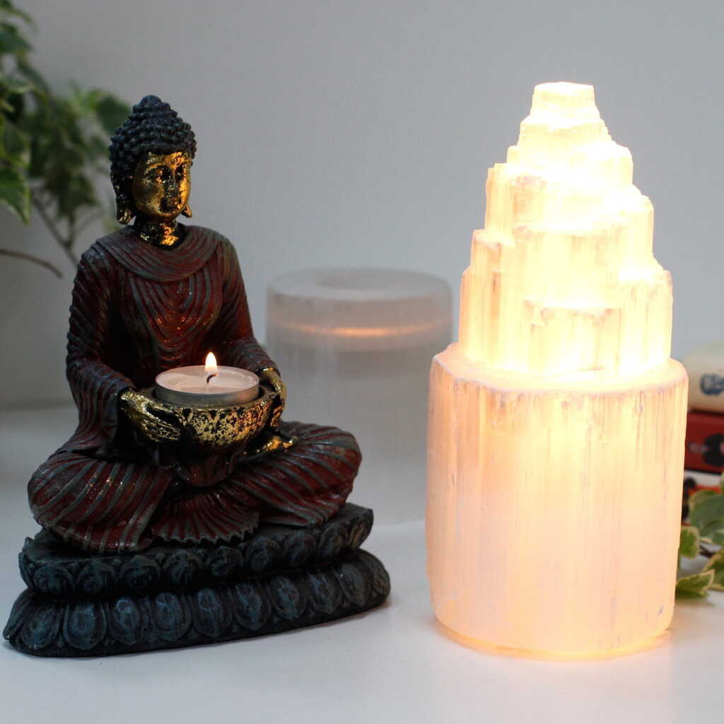 20cm selenite tower