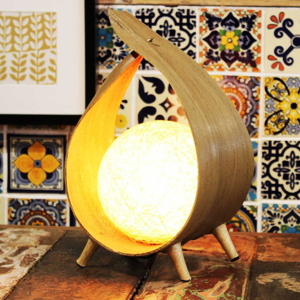 Natural Wrapover Coconut Lamp
