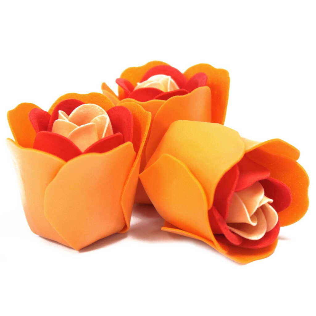 3 rose heart-shaped box - peach