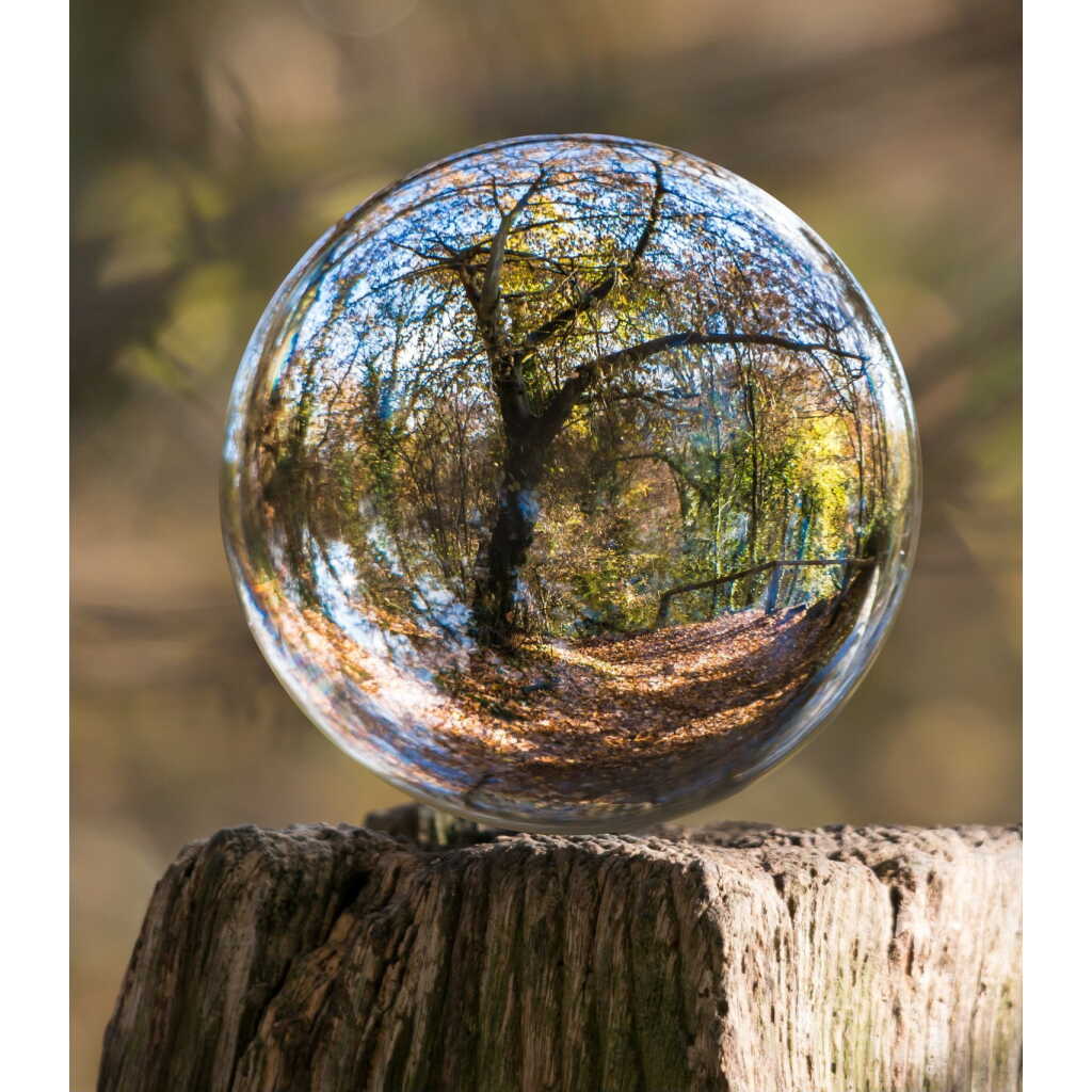 Crystal Ball used as a lensball