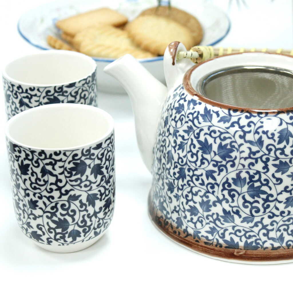 Blue Pattern Herbal Tea set with cups