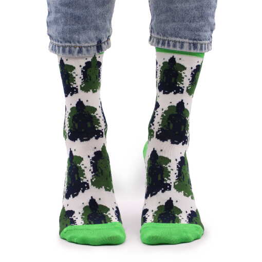 a pair of bali buddha hop hare bamboo socks being worn.