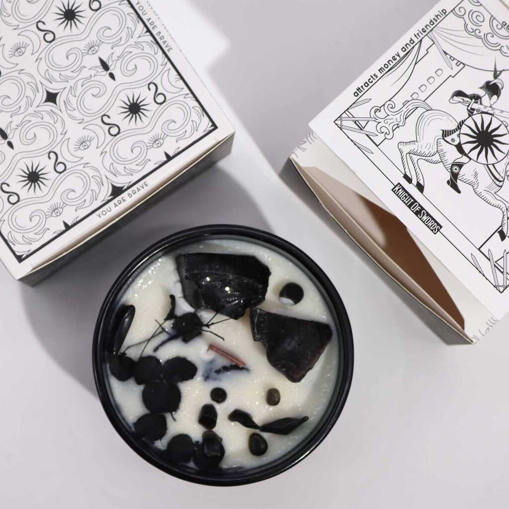 Hop Hare candle with crystals, dry flowers and black packaging