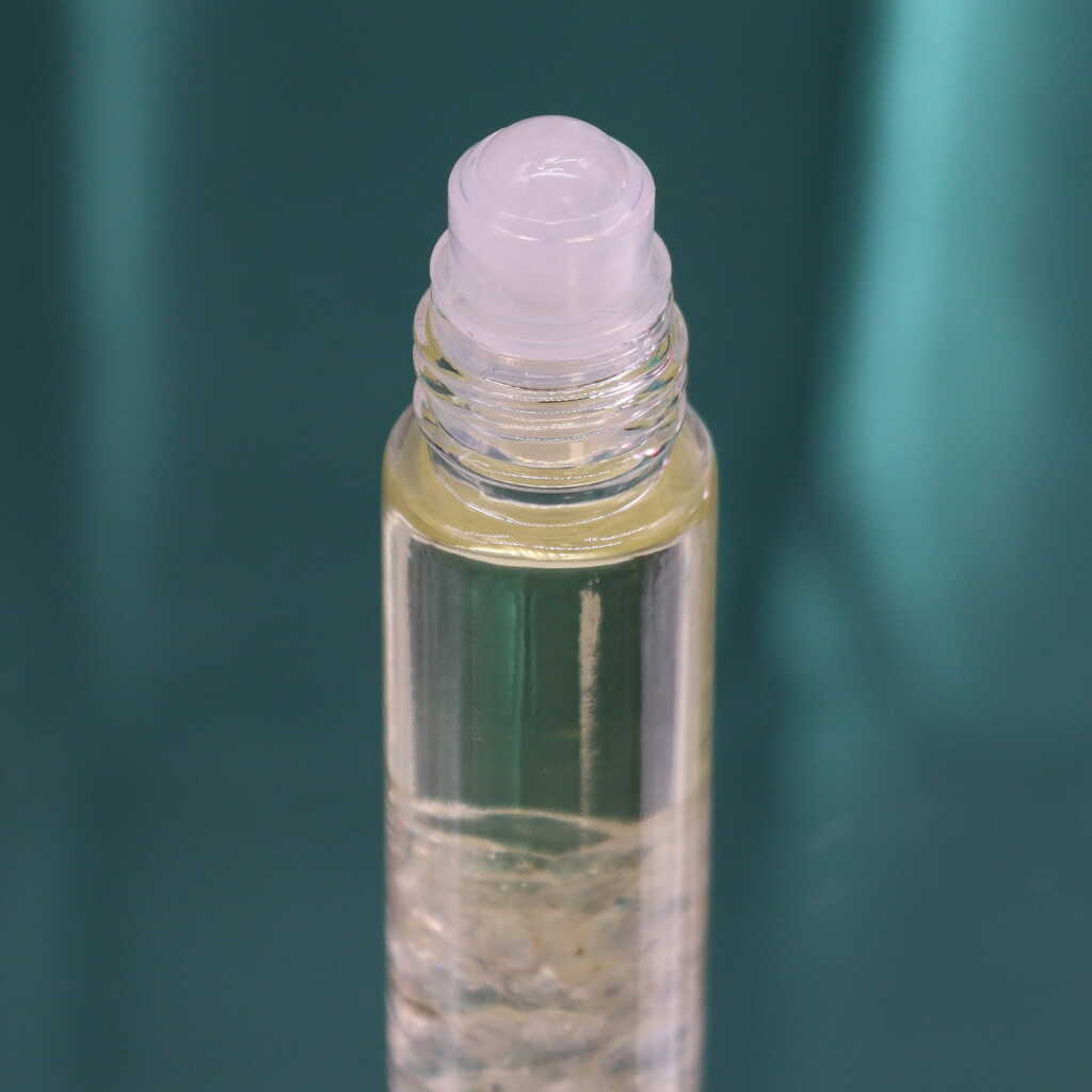 Hop Hare essential oil roll-on with rock quartz infusion