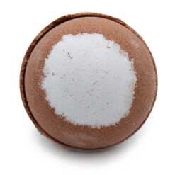 Christmas Pudding bath bomb - Delicious festive fragrance in brown and white colouring
