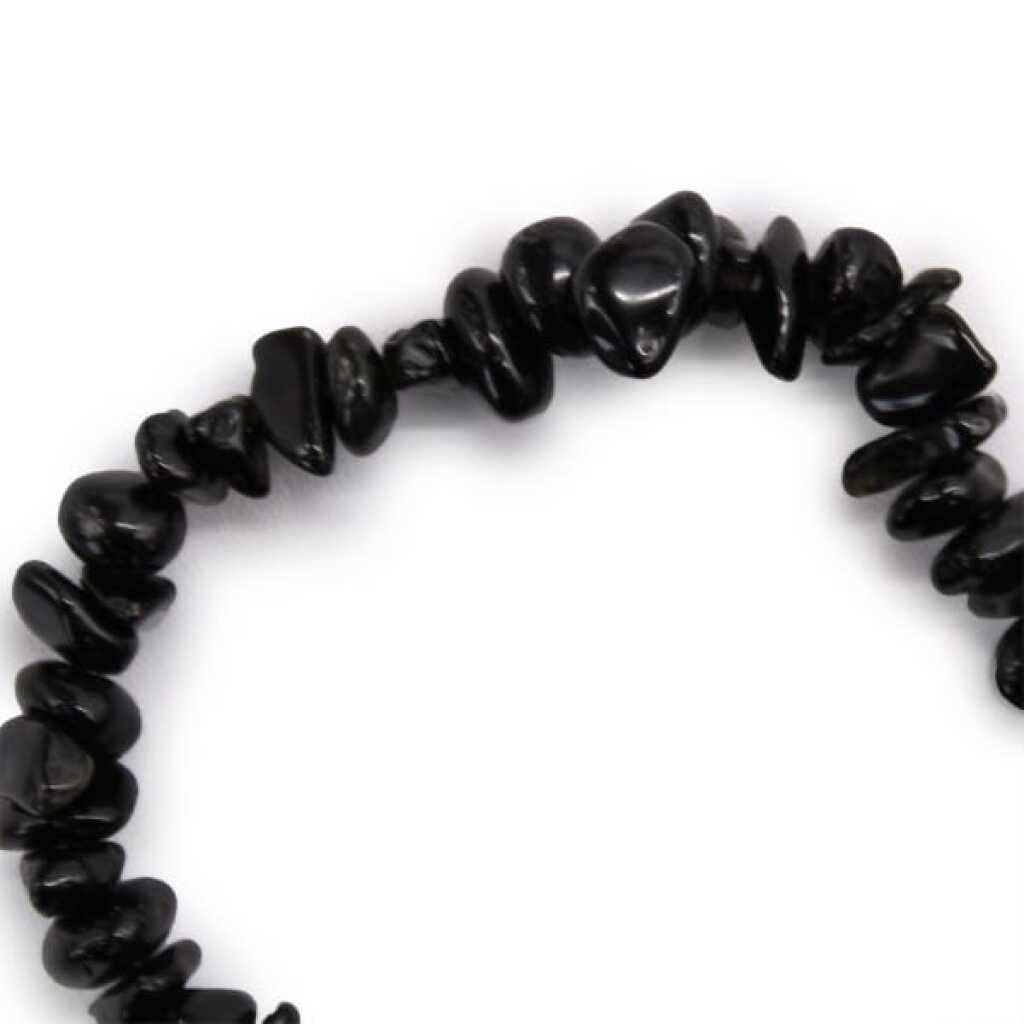 a black agate chipstone bracelet