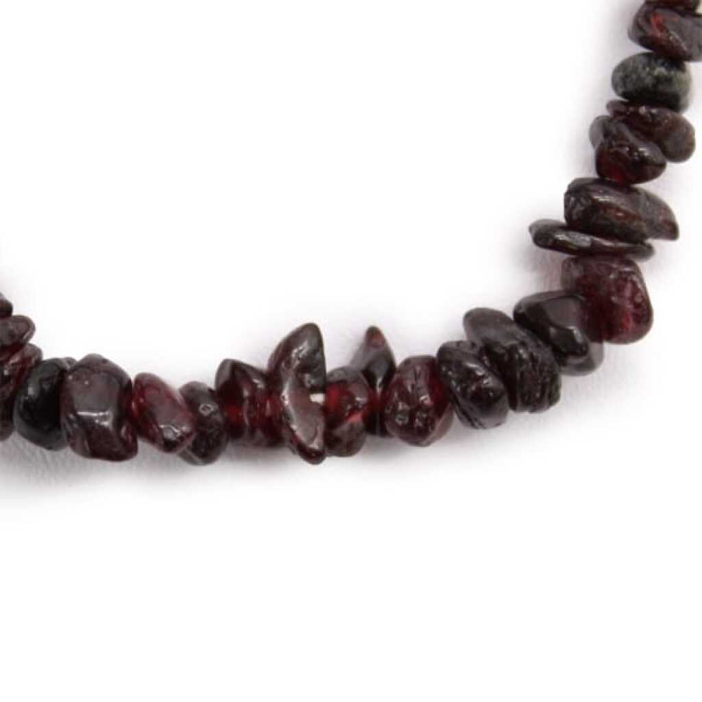 a blood garnet chipstone bracelet