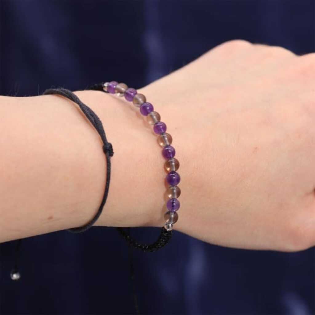 a zodiac gemstone bracelet - capricorn