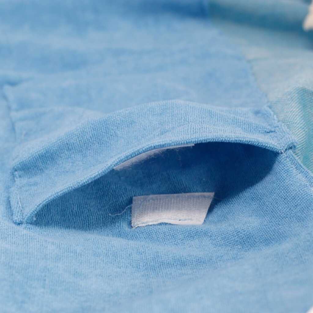 the pareo towel pocket